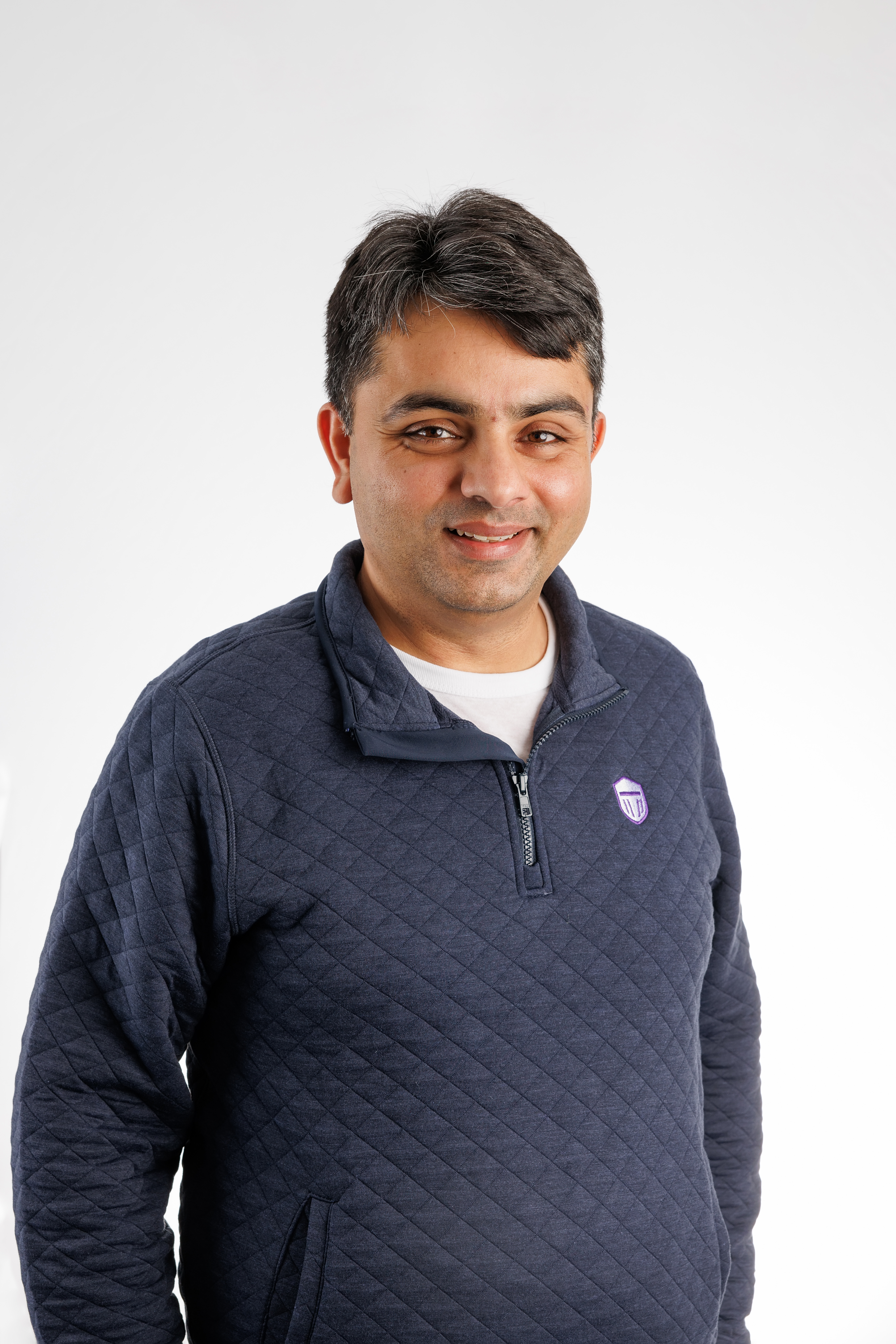 Faisal Khan Headshot